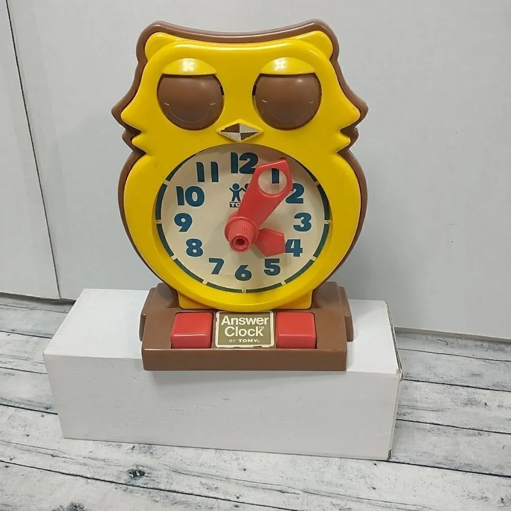 Vintage 1975 TOMY Answer Clock Owl Analog Time Learning Homeschool Toy All Works